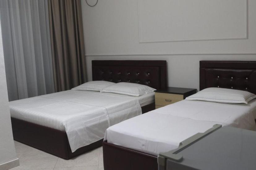 Hotel Tirona Durres Exterior photo