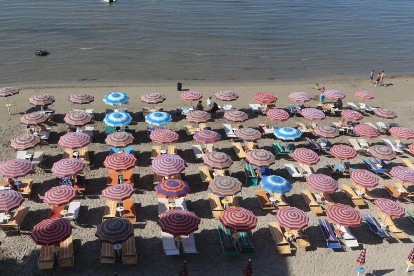 Hotel Tirona Durres Exterior photo