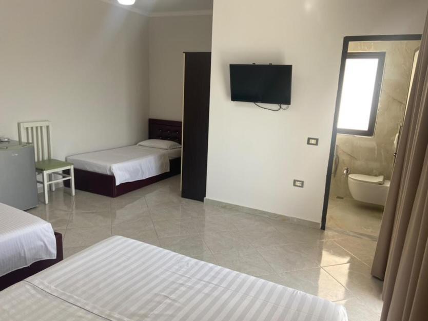 Hotel Tirona Durres Exterior photo